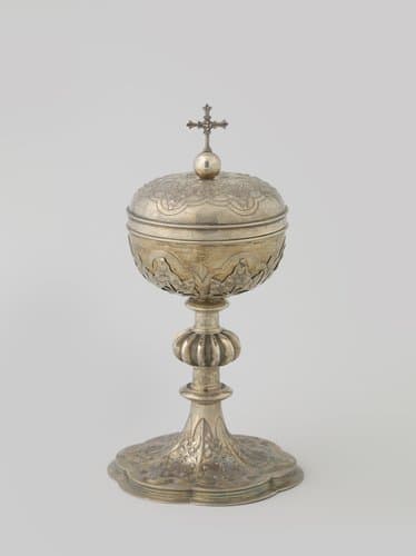 Ciborie versierd met bladmotieven in reliëf by Pierre Poussielgue-Rusand