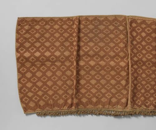 Kubaweefsel of kleed van raffia by anonymous