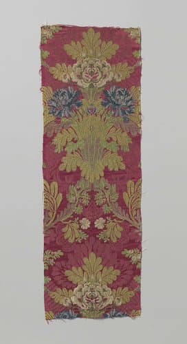 Fragment van een veelkleurig zijdedamast by Unknown Artist