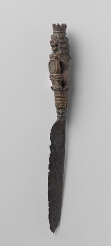 Knife with a Handle with a Crowned Lion by anonymous