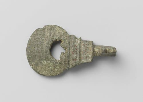 Key with barrel shank by anonymous