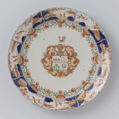 Bord van faïence met het wapen Van Beuningen - Van Leeuwen by anonymous