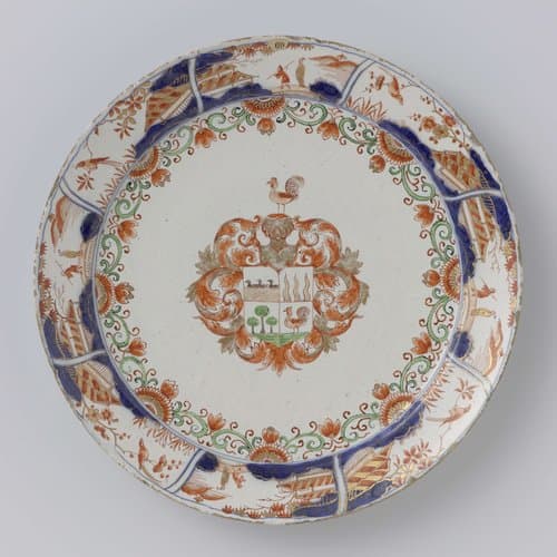 Bord van faïence met het wapen Van Beuningen - Van Leeuwen by anonymous