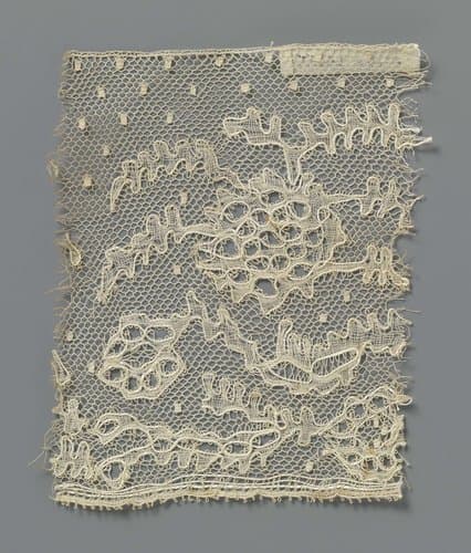 Strook kloskant met grillige ronde bloem by anonymous