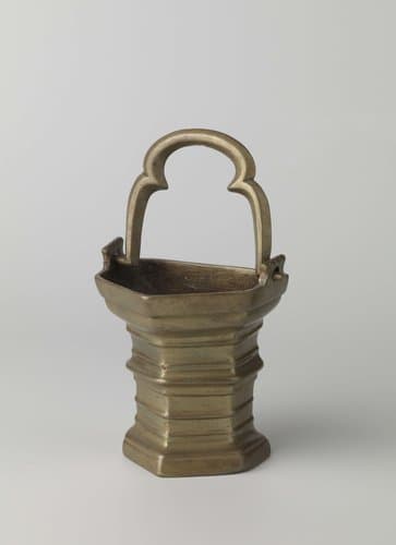 Wijwateremmer, vijfzijdig by anonymous