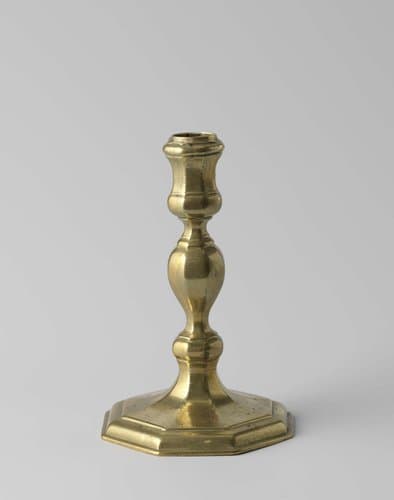 Kandelaar van messing. by anonymous