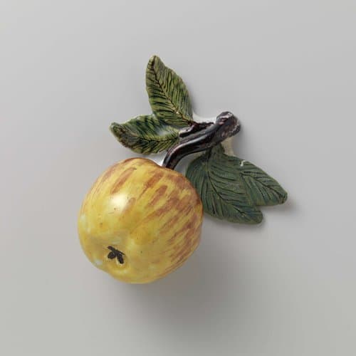 Decoratief object in de vorm van een appel by anonymous