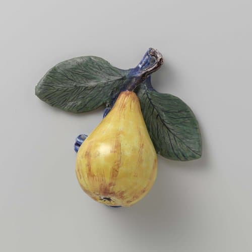 Decoratief object in de vorm van een peer by anonymous