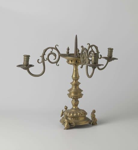 Kandelaar op drie poten in de vorm van sirenen by anonymous; anonymous