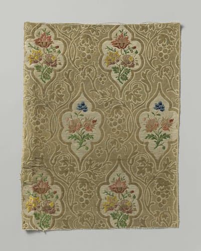 Fragment zijdebrokaat by anonymous
