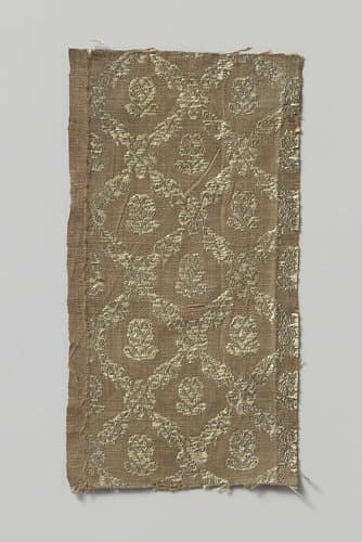 Fragment oosterse textiel by anonymous