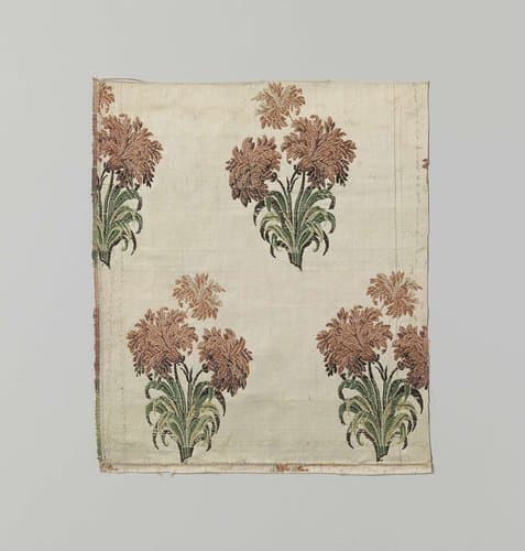 Fragment wit zijdesatijn met veelkleurige bloemtakken by anonymous