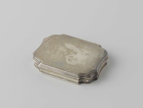 Snuifdoos van zilver by anonymous
