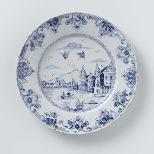 Bord van faience by anonymous