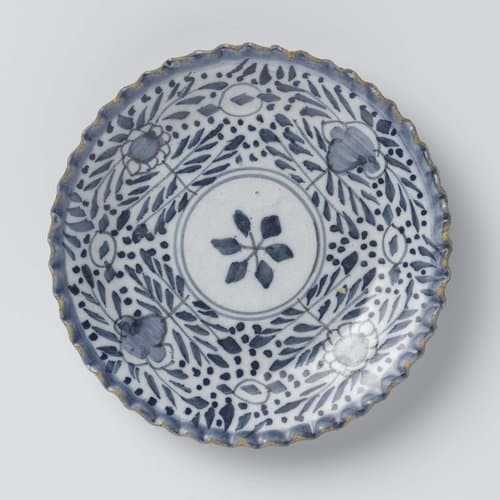 bord van faience by anonymous
