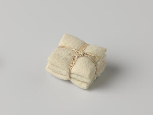 Stapel dekens by anonymous