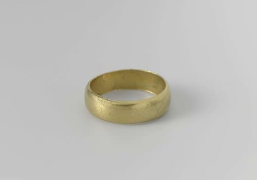 Ring by Jan van Ysselmuiden