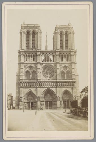 Voorgevel van de Notre-Dame te Parijs by anonymous