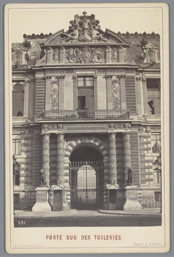 Zuidelijke toegangspoort van de Jardin des Tuileries te Parijs by Edouard Dontenville