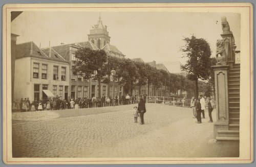 Brug voor het stadhuis van Schoonhoven by Lodewijk Hendrikus Serré