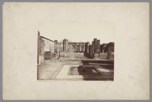 Pompei by Giorgio Sommer