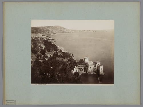 Gezicht op Posillipo by Giorgio Sommer