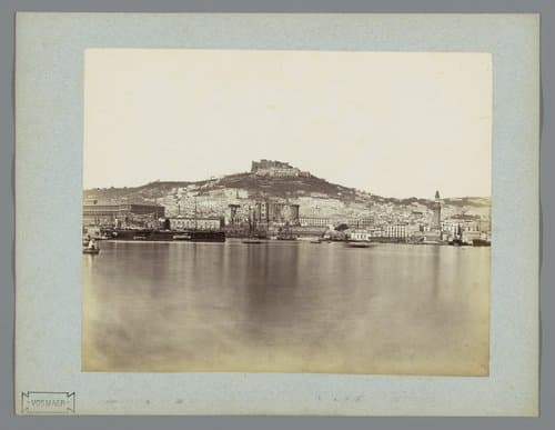 Gezicht op Napels en Castel Sant'Elmo by anonymous