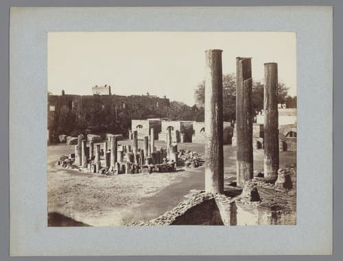 Pozzuoli by Giorgio Sommer