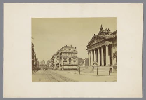 Boulevard Anspach met rechts het Beursgebouw te Brussel by anonymous
