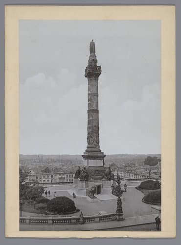 Brussel. Colonne du Congrès et Tombe du Soldat inconnu by anonymous