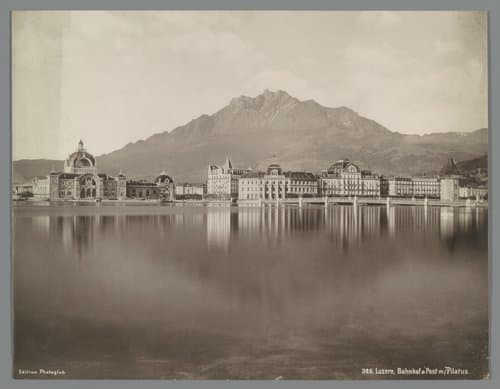 Gezicht op Luzern vanaf het Vierwoudstrekenmeer by anonymous; Photoglob & Co.