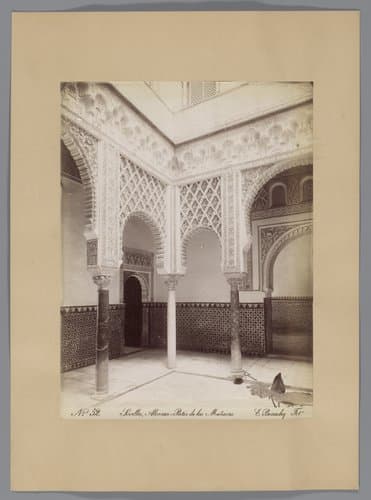 Binnenplaats van het Alcazar te Sevilla by Emilio Beauchy