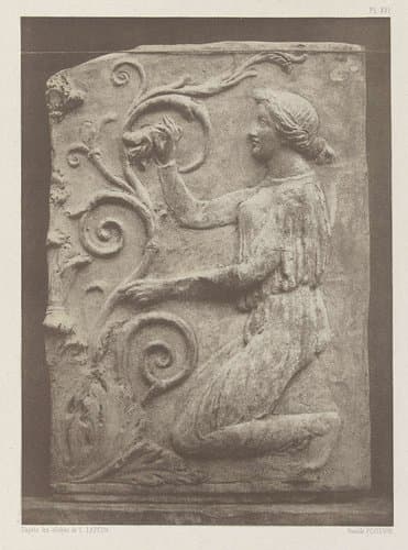 Nymphe aux Rinceaux by Louise Laffon