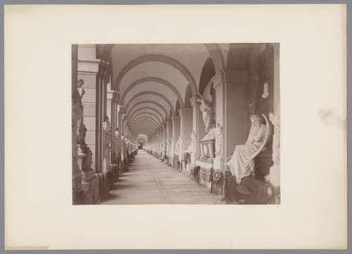 Galerij in het Camposanto te Genua, Italië