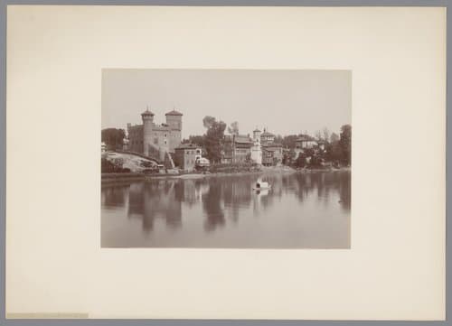 Gebouwen aan de Po tijdens de Nationale Tentoonstelling van 1884 in Turijn, Italië
