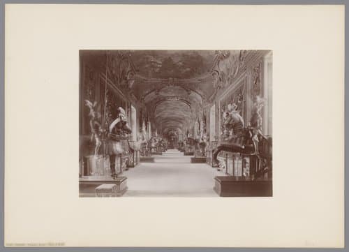 Wapenzaal in het Palazzo Reale te Turijn by Giacomo Brogi