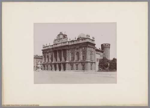 Vooraanzicht op Palazzo Madama te Turijn, Italië by Giacomo Brogi