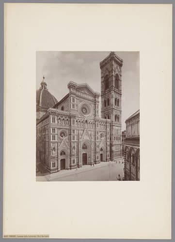 Voorportaal en campanile van de kathedraal van Florence by Giacomo Brogi