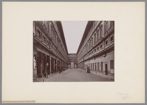 Galleria degli Uffizi te Florence by Giacomo Brogi