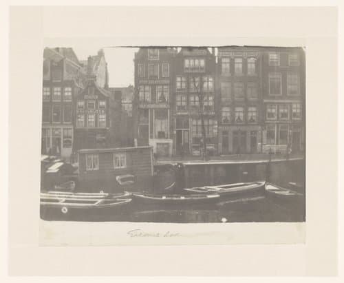 Gezicht op de Geldersekade in Amsterdam by George Hendrik Breitner