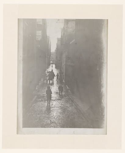 Gezicht in de Baanbrugsteeg in Amsterdam by George Hendrik Breitner
