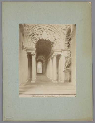 Scala Regia in het Apostolisch Paleis in Vaticaanstad by anonymous