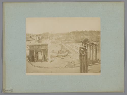 Gezicht op het Forum Romanum vanaf het Capitool te Rome, Italië by anonymous