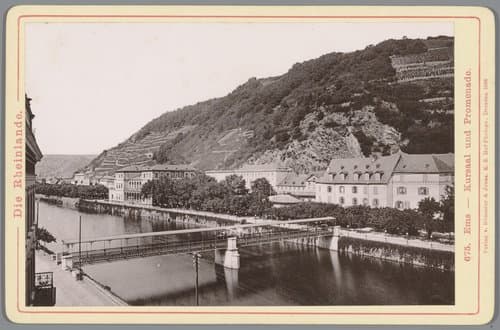 Gezicht op het kursaal en een promenade aan de Rijn in Bad Ems