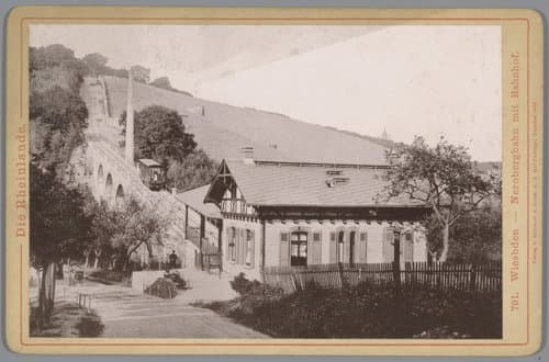 Wiesbden - Nerobergbahn mit Bahnhof