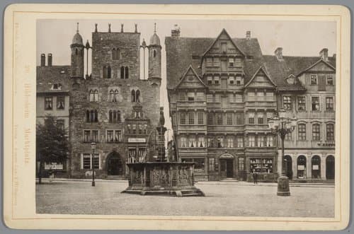 Hildesheim. Marktplatz by anonymous