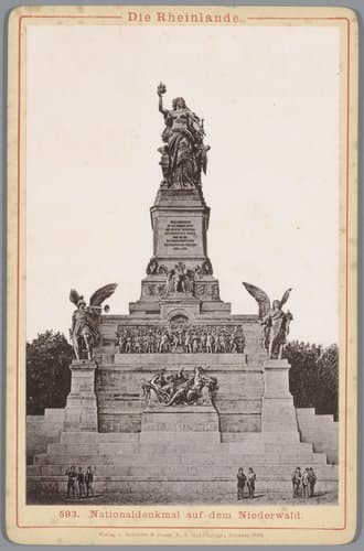 Gezicht op het Niederwalddenkmal by anonymous; Römmler & Jonas