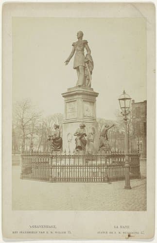 Willem II monument op het Buitenhof in Den Haag by anonymous