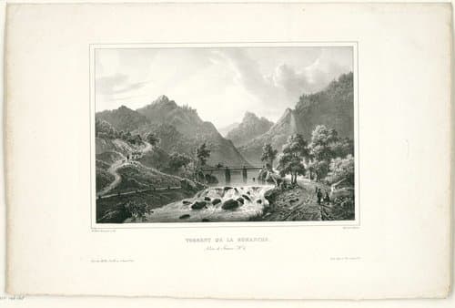 Gezicht op een heuvelachtig landschap met stroomversnelling in een rivier