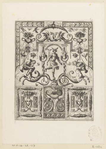 Grotesk ornament met Mercurius in het midden by anonymous